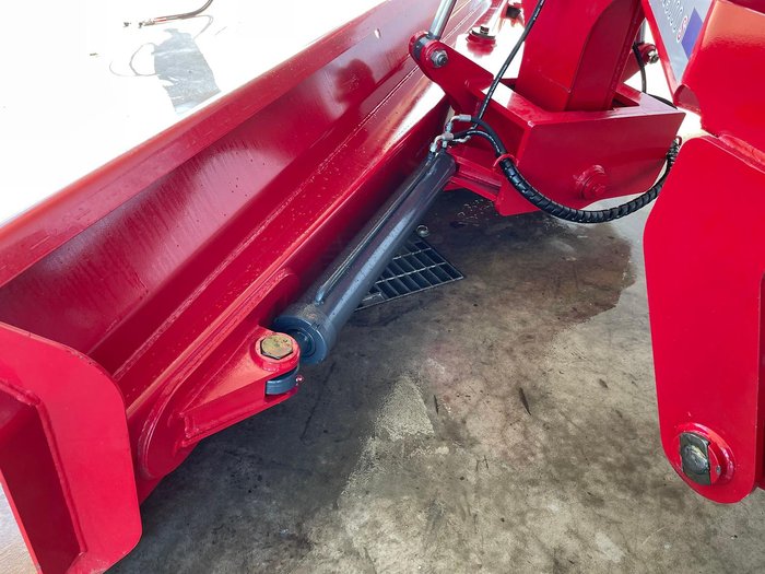 0 TATU Lta 5000S Rear Scraper Pull Type New RED
