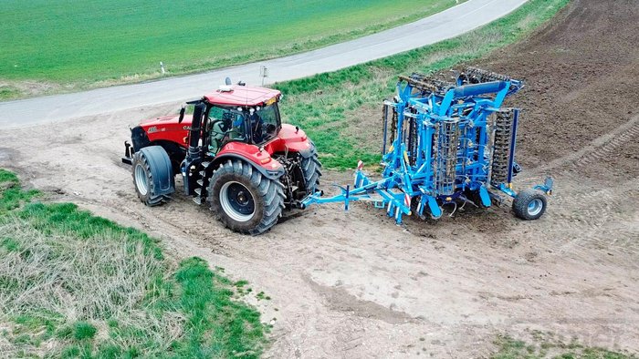 0 FARMET KOMPACTOMAT K 600 PS PRE SOWING CULTIVATOR RED