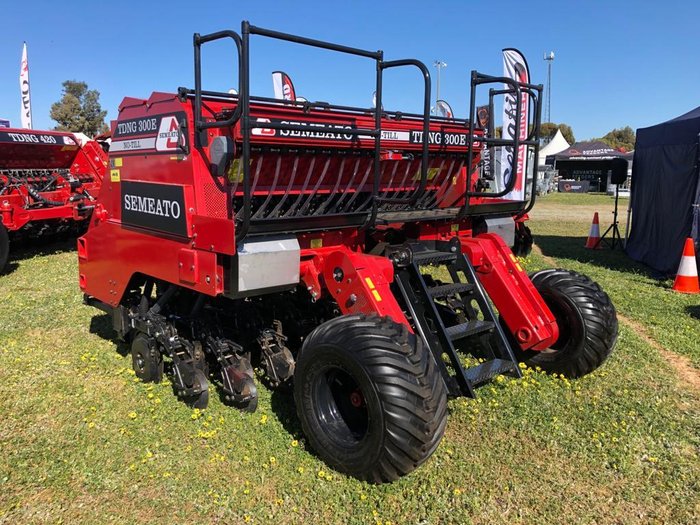 Semeato Tdng 300E Double Disc Seeder New