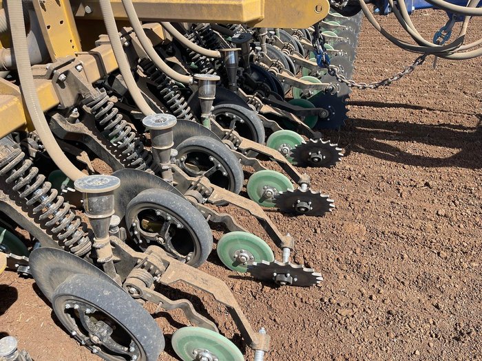 0 SERAFIN ULTISOW STPL LINKAGE BAR AIR SEEDER NEW YELLOW