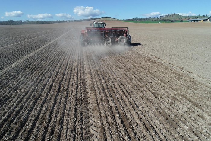 0 Semeato Tdng 420 Double Disc Seeder New - In Stock Now RED