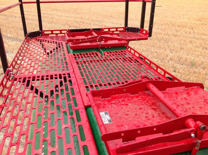 0 JANKE 9000L AIR MASTER TRAILING AIR CART