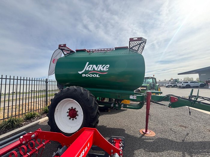 JANKE 9000L AIR MASTER TRAILING AIR CART