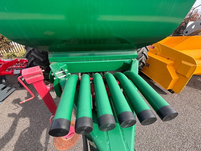 0 JANKE 9000L AIR MASTER TRAILING AIR CART