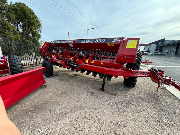 0 Semeato Tdng 520 Double Disc Seeder New - In Stock Now RED