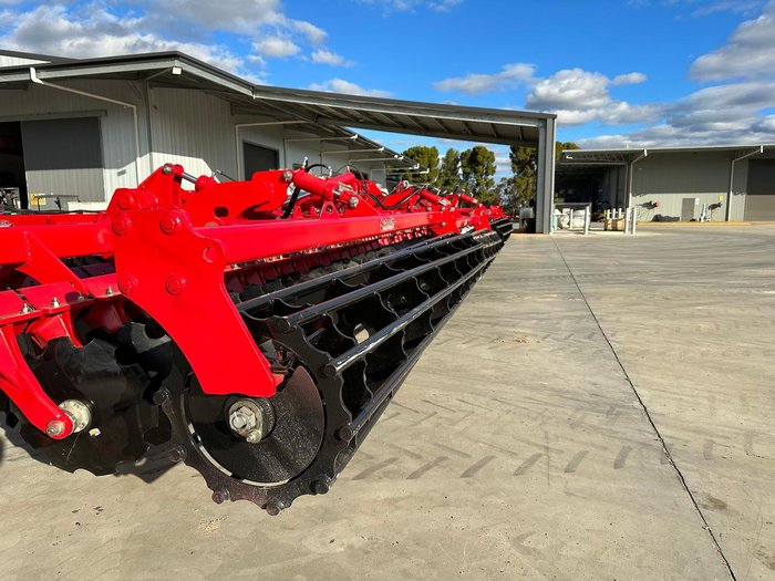 0 Tatu 70010 96 Plate 12M Heavy Duty Speed Disk New RED