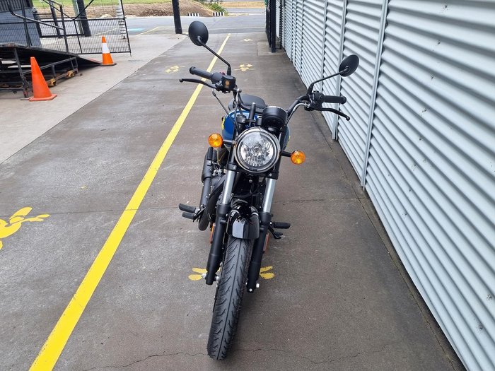 2023 Royal Enfield Meteor 350 Fireball Meteor Blue