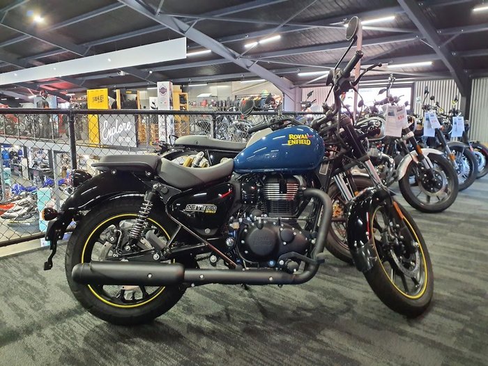 2023 Royal Enfield Meteor 350 Fireball Meteor Blue