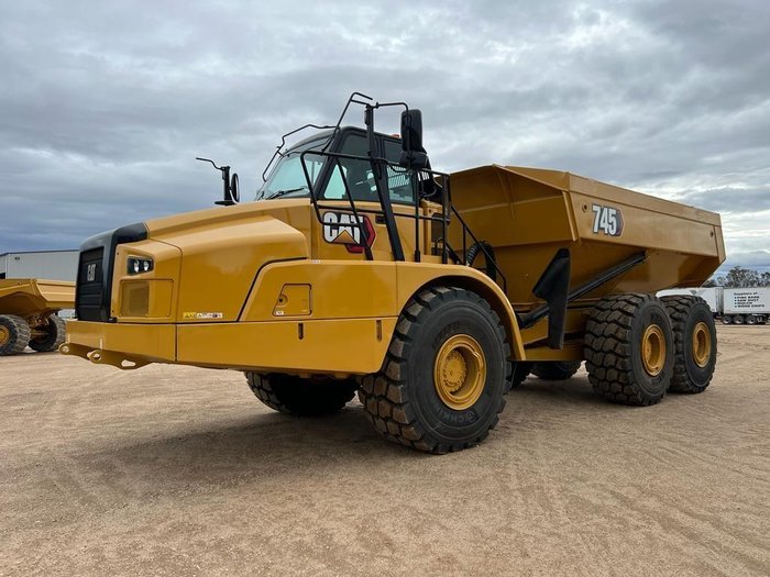 2015 Caterpillar 745C