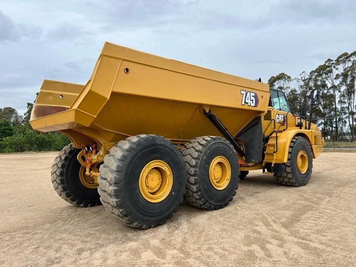 2015 Caterpillar 745C