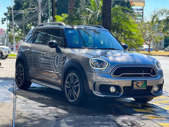 2018 MINI Countryman Chili