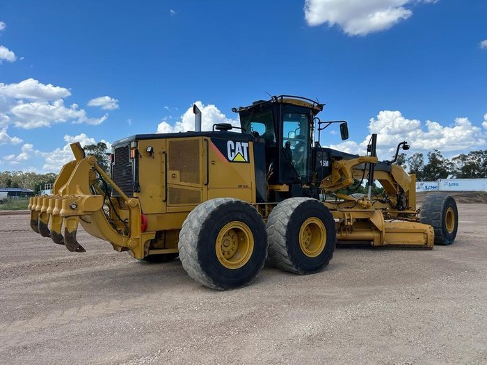 2011 Caterpillar 16M 