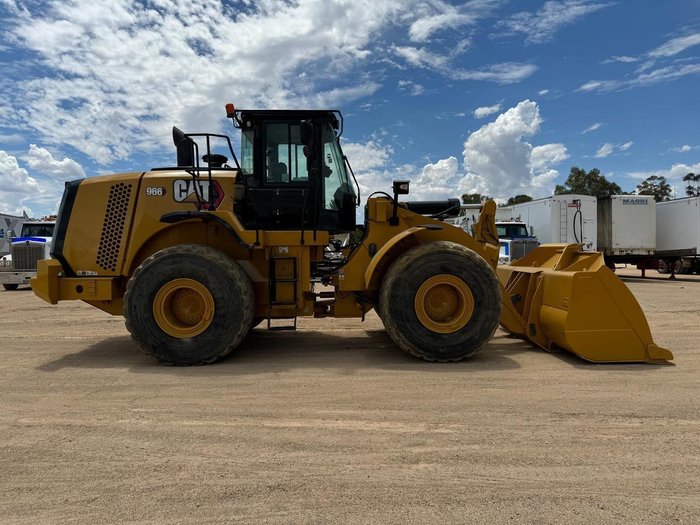 2011 Caterpillar 966K 