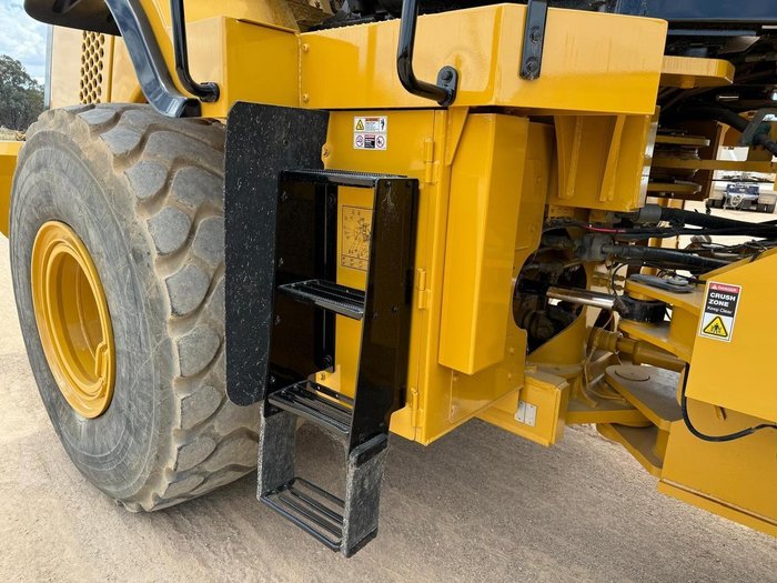 2011 Caterpillar 966K 
