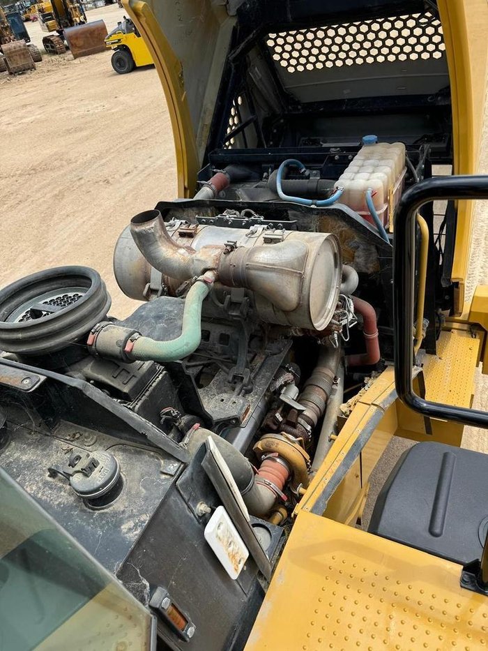 2011 Caterpillar 966K 