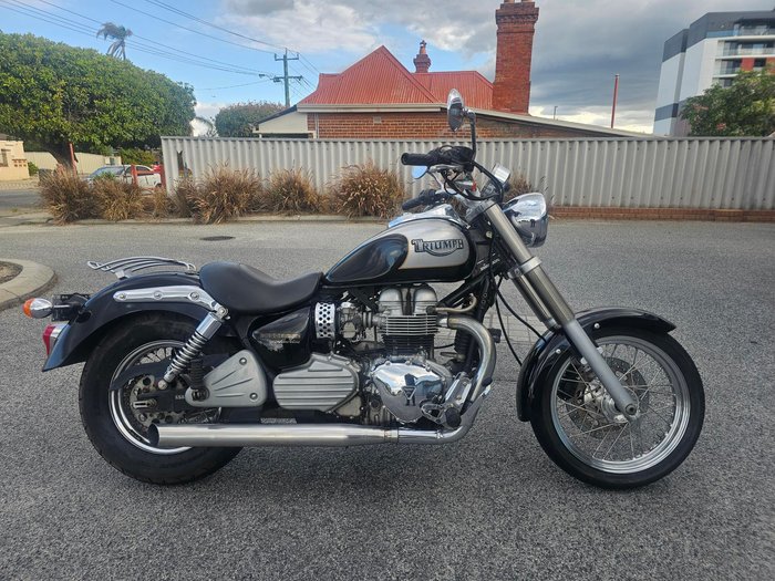 2002 Triumph America Black