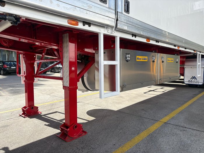 2016 Maxitrans St3 22 Pallet Slide A Side (3 Door)