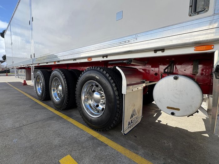 2016 Maxitrans St3 22 Pallet Slide A Side (3 Door)