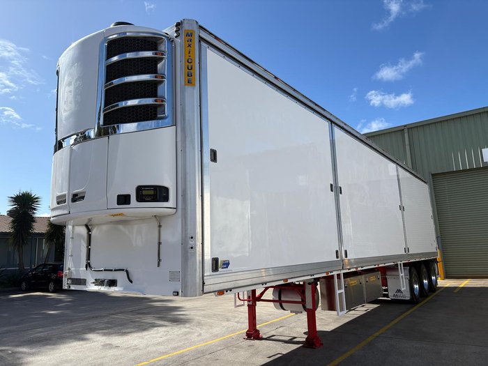 2016 Maxitrans St3 22 Pallet Slide A Side (3 Door)