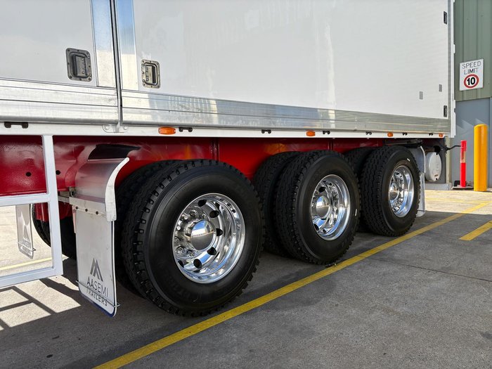 2016 Maxitrans St3 22 Pallet Slide A Side (3 Door)