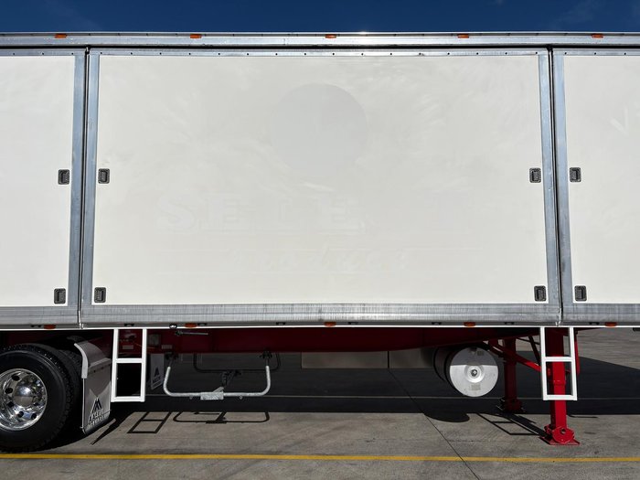 2016 Maxitrans St3 22 Pallet Slide A Side (3 Door)