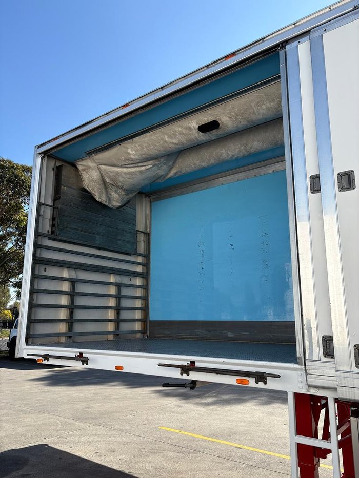 2016 Maxitrans St3 22 Pallet Slide A Side (3 Door)