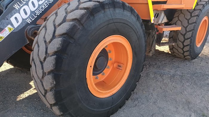 2021 Doosan Dl250tc Orange