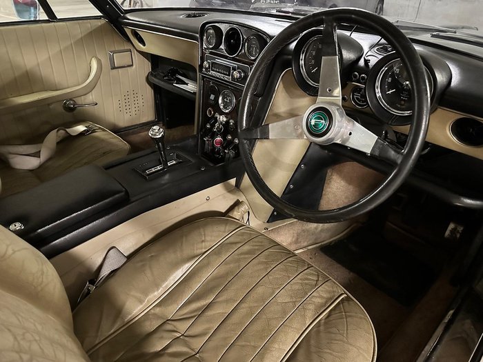 1968 Jensen FF I Green