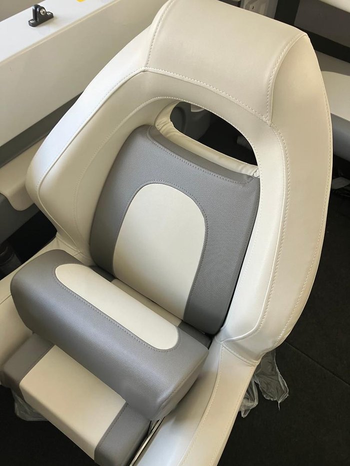 2024 QUINTREX 550 Freestyler