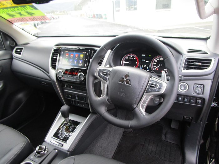 2023 Mitsubishi Triton Xtreme