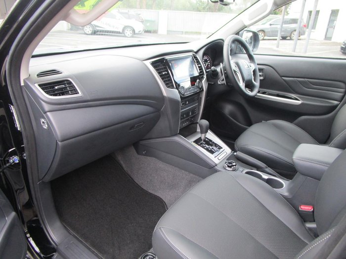 2023 Mitsubishi Triton Xtreme