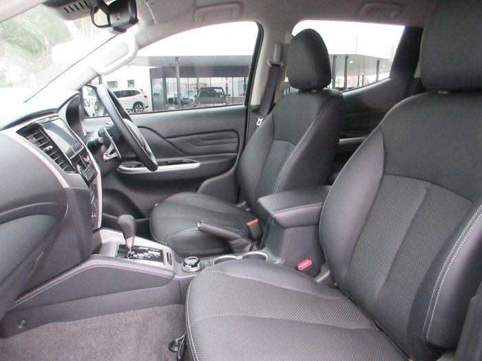 2023 Mitsubishi Triton Xtreme