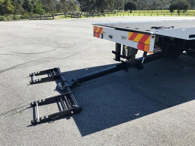 2024 Fuso Fighter 1224 White