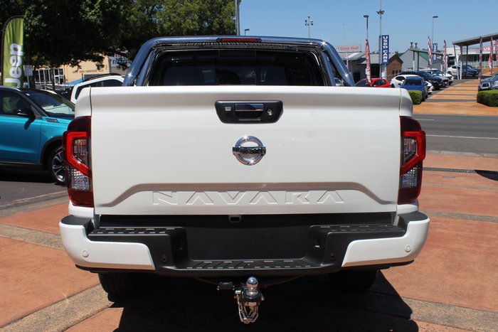 2025 NISSAN NAVARA