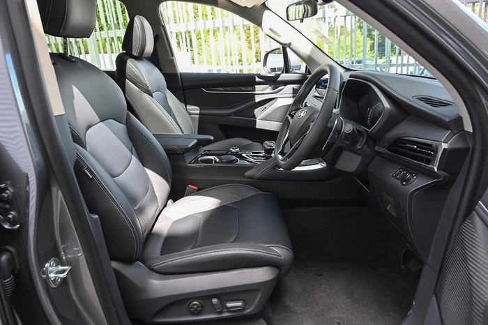 2023 LDV D90 Executive