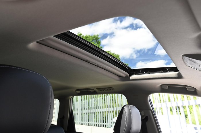 2023 LDV D90 Executive