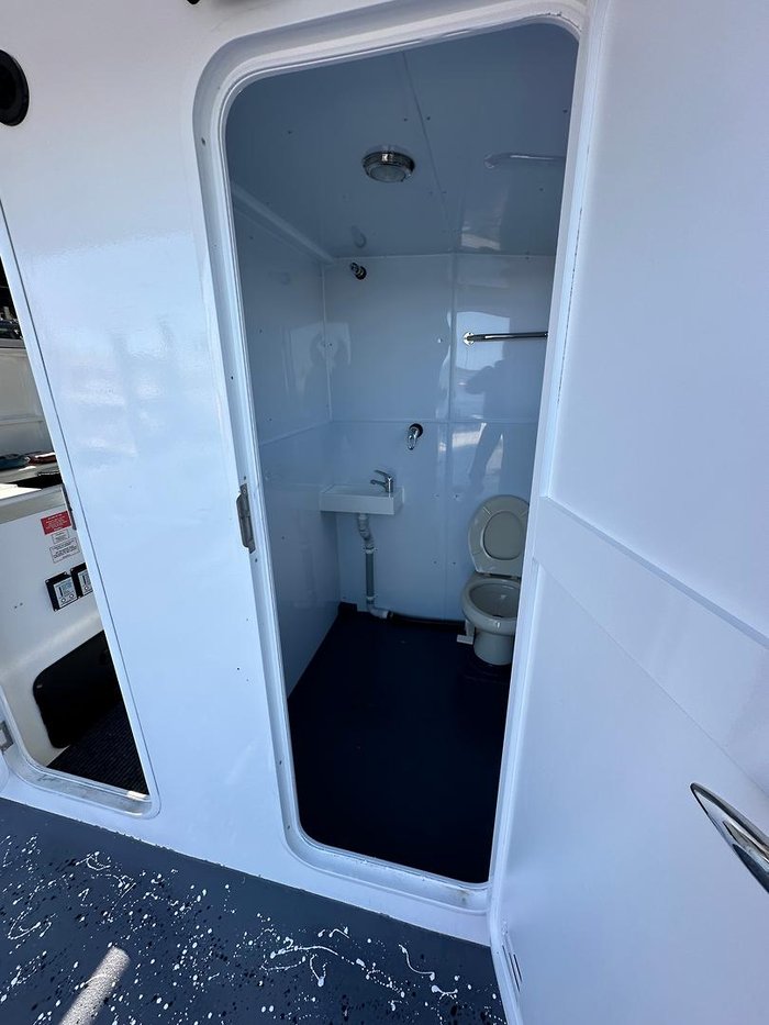 2019 COMMERCIAL Workboat