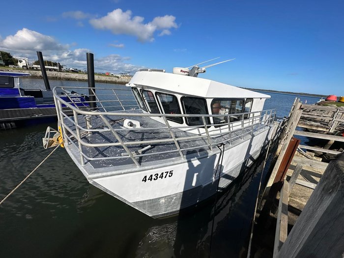 2019 COMMERCIAL Workboat