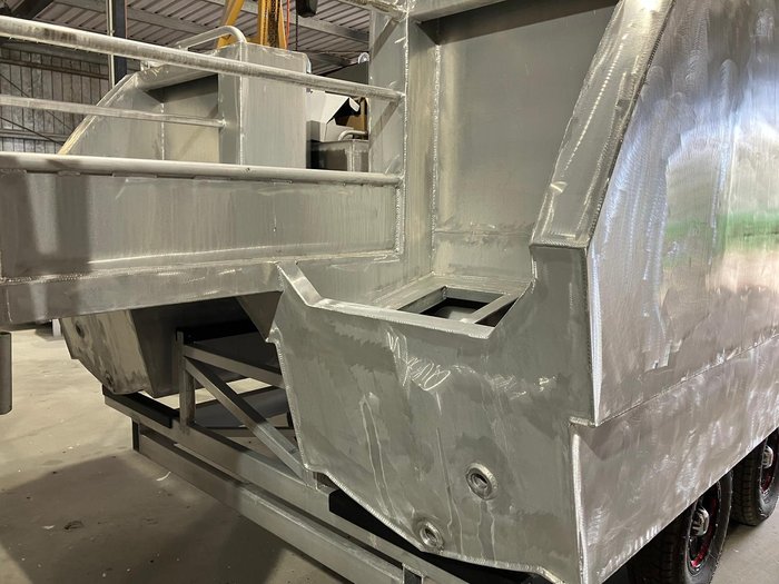 2024 COMMERCIAL Workboat
