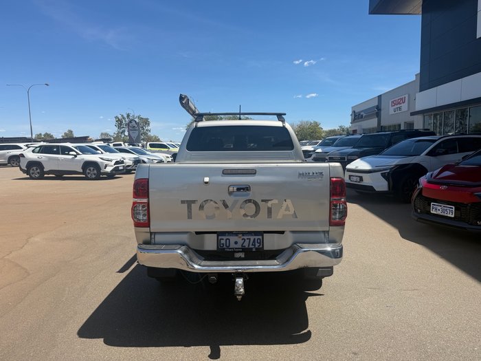 2013 Toyota Hilux SR5 Silver