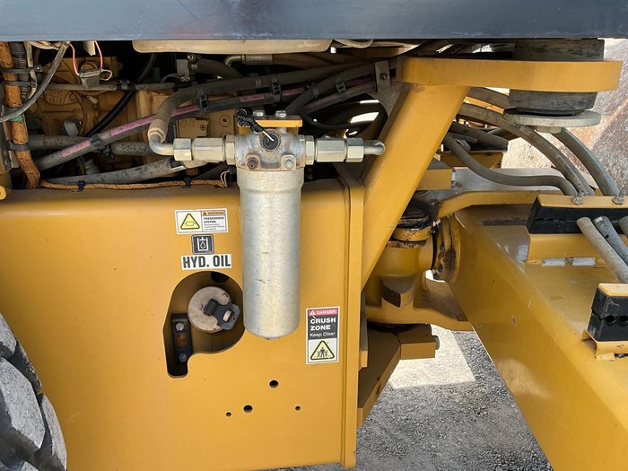 2017 Caterpillar Cs56b