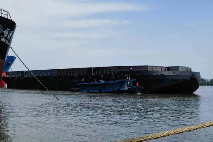 2023 COMMERCIAL Workboat