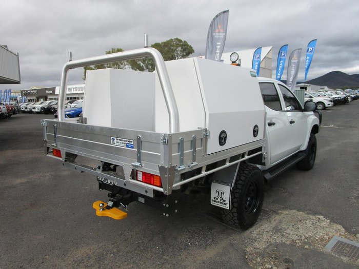 2023 Mitsubishi Triton GLX