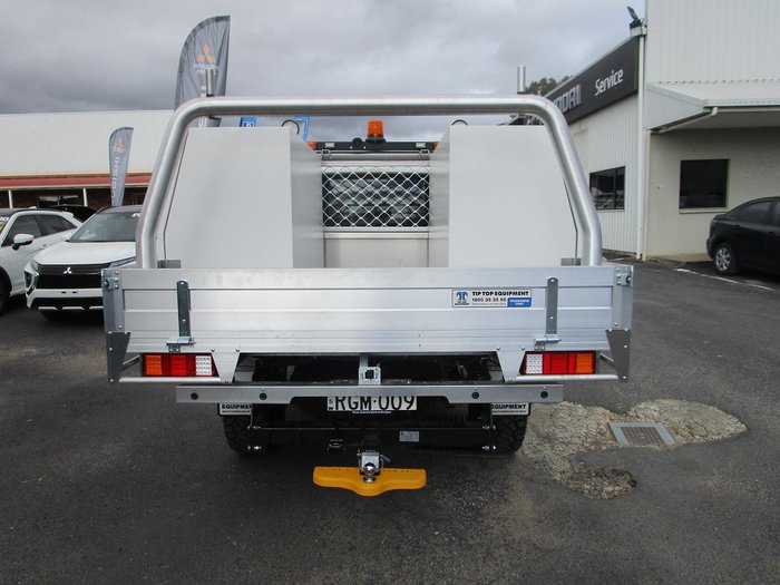 2023 Mitsubishi Triton GLX