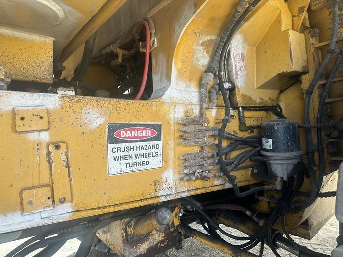 2004 Caterpillar 773E 