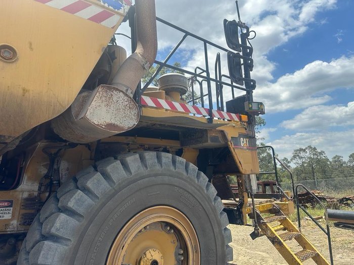 2004 Caterpillar 773E 