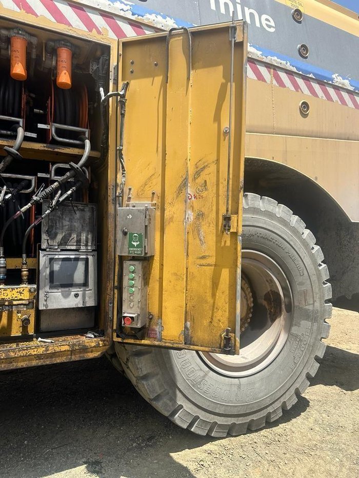 2004 Caterpillar 773E 