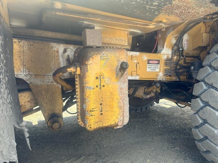 2004 Caterpillar 773E