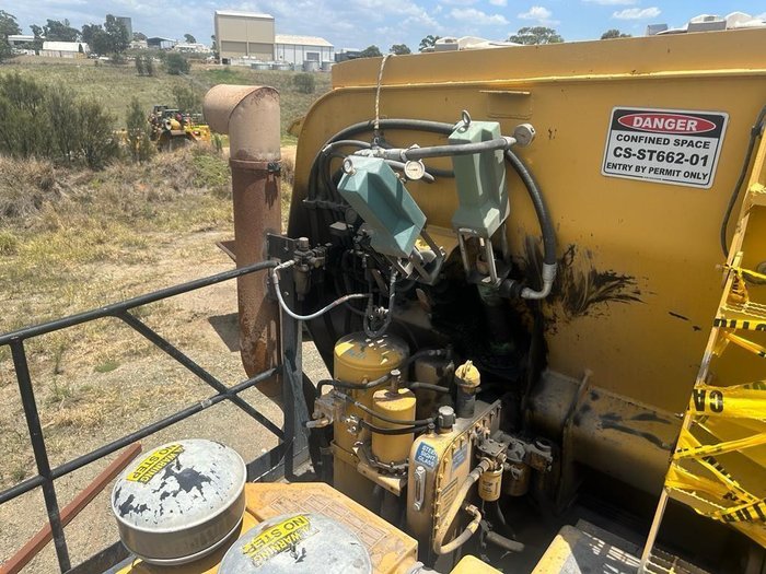 2004 Caterpillar 773E 