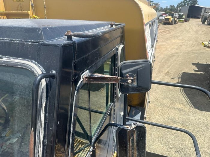 2004 Caterpillar 773E 